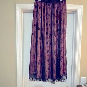 Maxi LulaRoe skirt - Pink with black lace overlay.